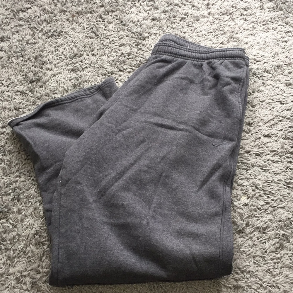 Men's sweatpants